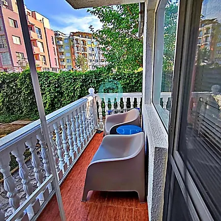 Apartman Bravo 5 - Sunny Center Napospart